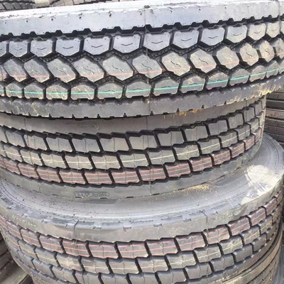 Radial Tubeless Commercial Vehicle 11R24.5 Drive Tyres 40112000