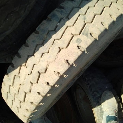 ยางรถบรรทุกมือสอง 750R16 Steel Radial Used Tyres
