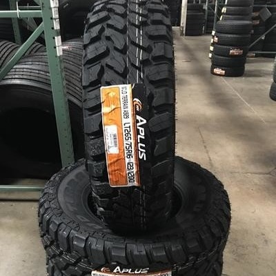 รถยนต์นั่งส่วนบุคคล Radial 265/75R16 Jeep Mud Tyres Width 265mm